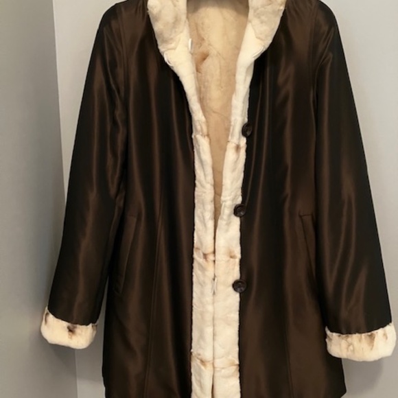 Sheared Reversible Mink Coat (S) EXCELLENT CONDITION! WORE ONLY ONCE! $4000 Orig - Picture 7 of 14